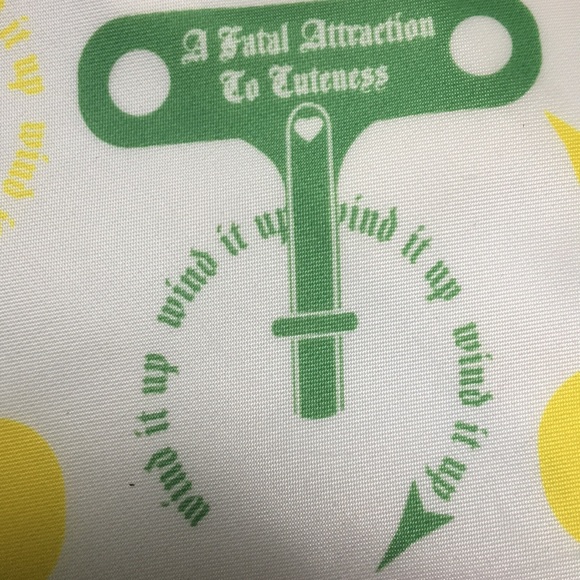 White Harajuku Lovers tote - Picture 4 of 10